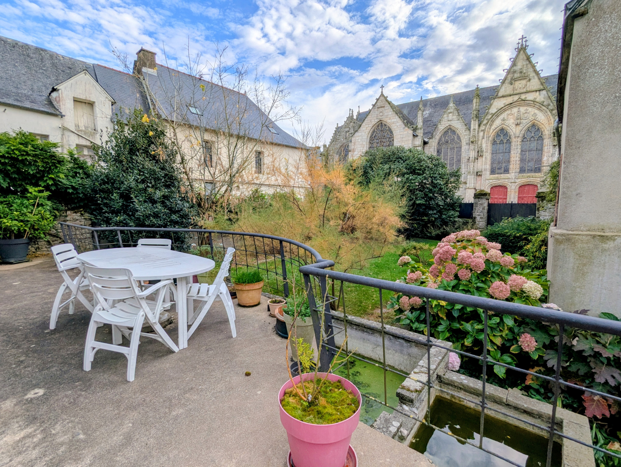 MAISON DE CARACTÈRE EN CENTRE-VILLE DE PLOËRMEL (56800) AVEC CHT IMMOBILIER
