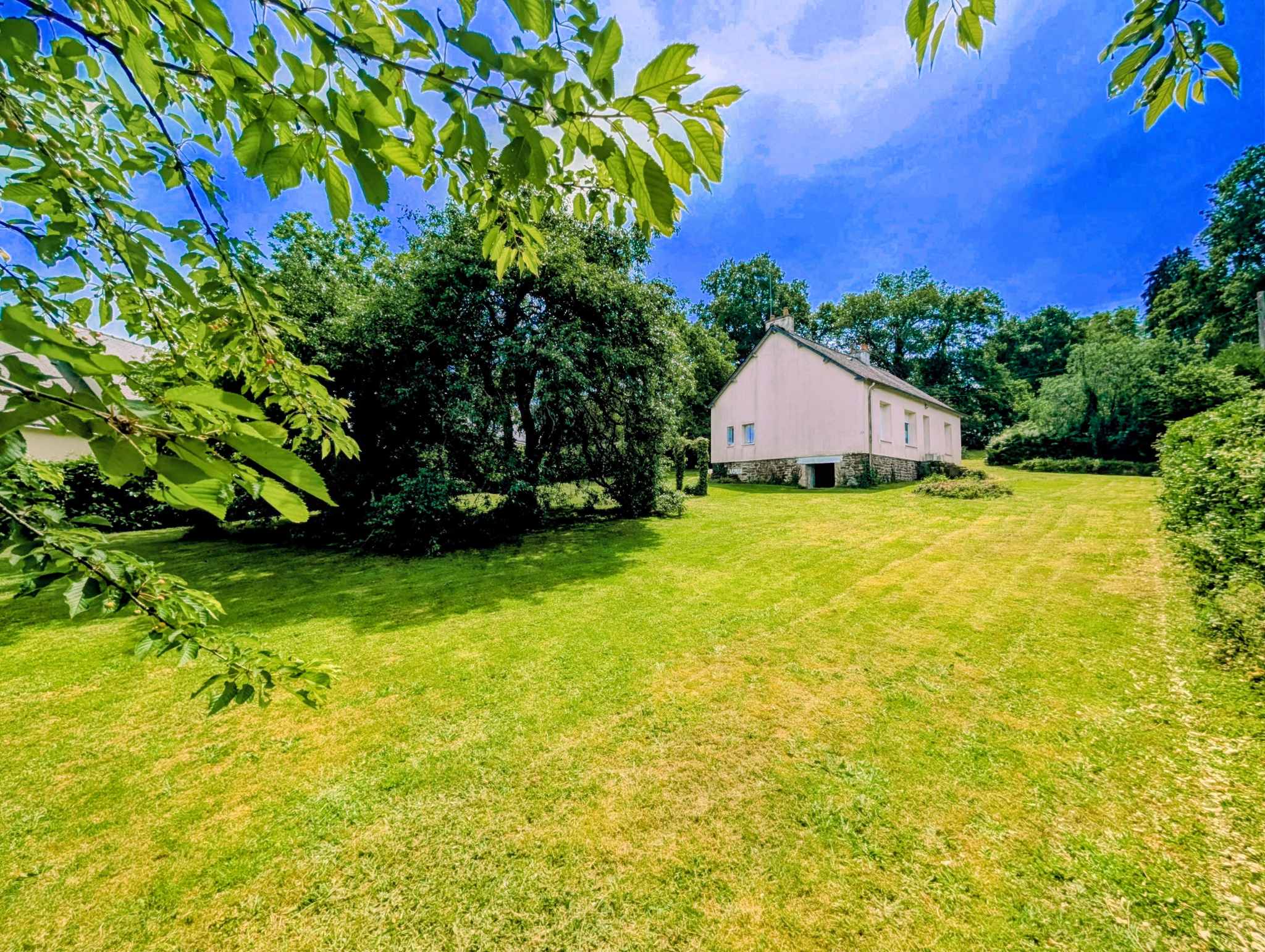 MAISON DE PLAIN-PIED SUR GRAND TERRAIN CONSTRUCTIBLE   SAINT-MALO-DE-BEIGNON (56380) AVEC CHT IMMOBILIER